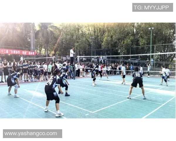 南京攀岩队在世界滑板锦标赛中的团队协作表现值得赞赏与思考 南京攀岩队在世界滑板锦标赛中的团队协作表现值得赞赏与思考